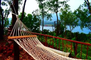 NANDANVAN TENT & RESORT TAPOLA