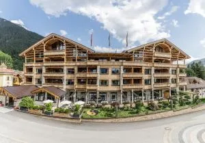 Cocoon - Alpine Boutique Lodge - موراخ
