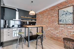 The Skyway Suite OLD TOWN