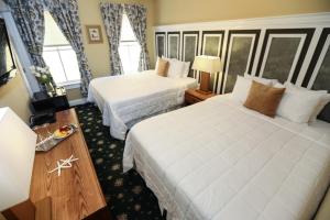 Double Room with Private Bathroom room in The Ocean Plaza Hotel