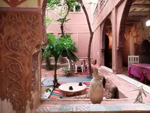 Riad Berbère Boutaghrar