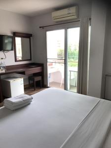 Sunshine Hostel