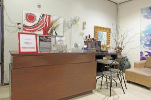 RedDoorz @ Soekarno Hatta 2