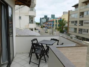 Apartamento Cobertura - 140 metros da praia