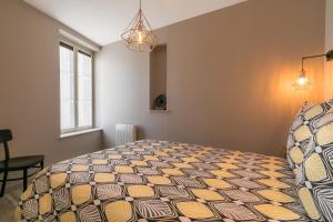 Appartements UnSejourAmetz-fr Meubles Ossons du T2 au T4 avec parking, : photos des chambres