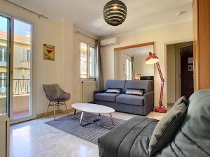 Nestor&Jeeves - COTE PIETONNE - Central - By sea - Pedestrian zone