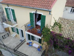 Evi's Maisonette Paxoi Greece