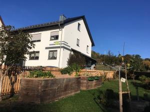 Apartament Ferienwohnung an der Linde Bischofsheim an der Rhön Niemcy