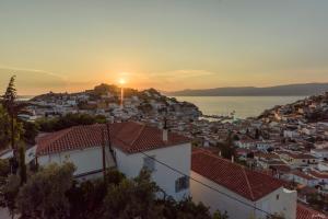 KK Houses Hydra Greece