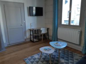 Appartements Le Vaillant, appartement T2, proche gare, hyper-centre et marais, 1 a 2 personnes, WIFI : photos des chambres