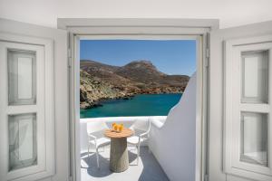 Blue Sand Boutique Hotel & Suites Folegandros Greece