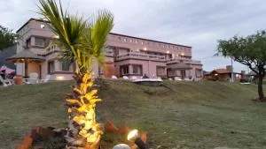 Apart Hotel Vista San Lucas - Carpintería