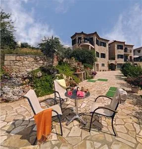 Kalogria Villas - Levktron