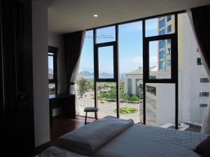 Ivy Hotel Bai Chay Ha Long