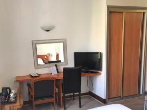 Hotels Hotel Colbert : photos des chambres