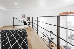 Two-room apartment on Lanzheronovskaya