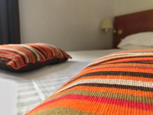 Hotels Hotel Colbert : photos des chambres