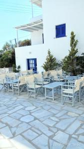 Nicos Studios & Apartments Paros Greece