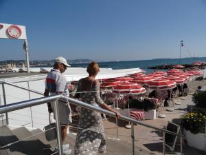 Appartements Cannes Terrace Beach Front & Sea view : photos des chambres