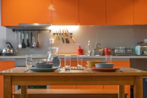 Peach Hostel & Suites