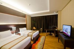 The Grand Fourwings Convention Hotel Bangkok