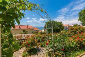 TwoBedroom Apartment Crikvenica 24