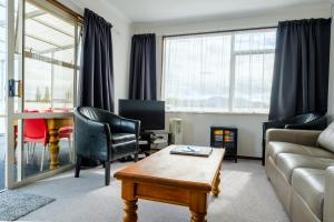 Esplanade Motels