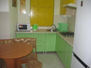 Успенская 26