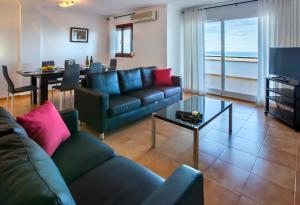 Penthouse Three-Bedroom with Sea View room in Complejo Bellavista Residencial