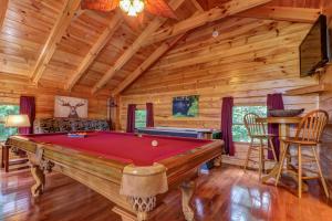 one bedroom house room in Skinny Dipping
