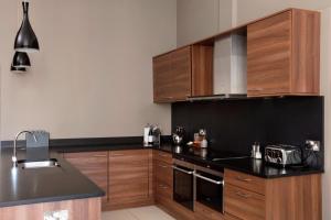 7-9 Rothesay Place, Edinburgh, EH3 7SL, Scotland.