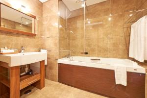 Cascade Wellness Resort