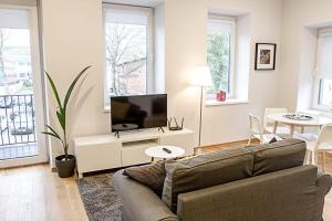Modern 1BD Apartment in Old Town by Hostlovers