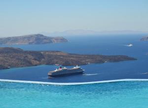 Suites of the Gods Cave Spa Hotel Santorini Greece