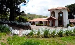 Hacienda Santa Ana - Lasso