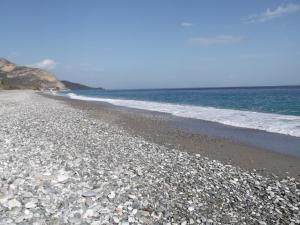 Au pied de la falaise rouge Arkadia Greece
