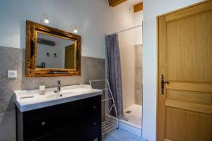 B&B / Chambres d'hotes Domaine L'Helion : Chambre Double