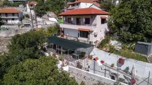 Traditional House Maries - Kalivia