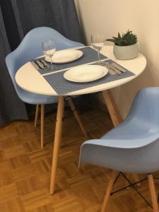 LivingRoom 3 Self Check-in 24h