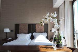 Junior Suite room in Real Abadia Congress & Spa Hotel
