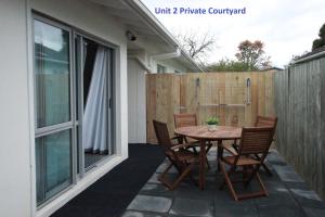 Rose Apartments Central Rotorua- Accommodation & Private Spa