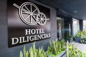 Diligencias hotel, 
Mexico City, Mexico.
The photo picture quality can be
variable. We apologize if the
quality is of an unacceptable
level.