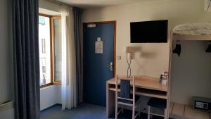 Hotels Hotel de Geneve , Faverges-Seythenex 74210, Haute Savoie : photos des chambres