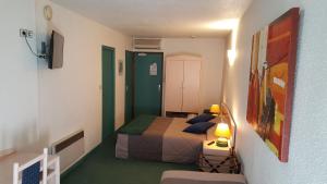 Hotels Hotel de Geneve , Faverges-Seythenex 74210, Haute Savoie : photos des chambres