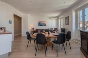 "Le Sky" by EnjoyNice - 3-bedroom apartment with Airco and balcony