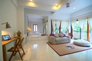 Proud Phu Fah Maerim Resort