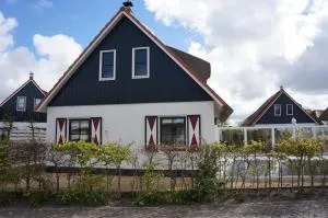 Villa Buiten 130 met Sauna - Stolpen