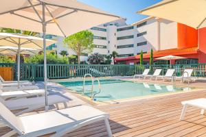 Hotels La Pinede : photos des chambres