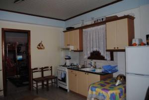 Akti Miaouli Holiday Home Syros Greece