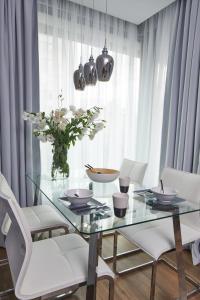 Rydygiera 16-18 by Homeprime